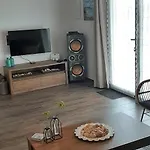 Vila Maxim With Private Pool And Sea View Near Zadar Rovanjska