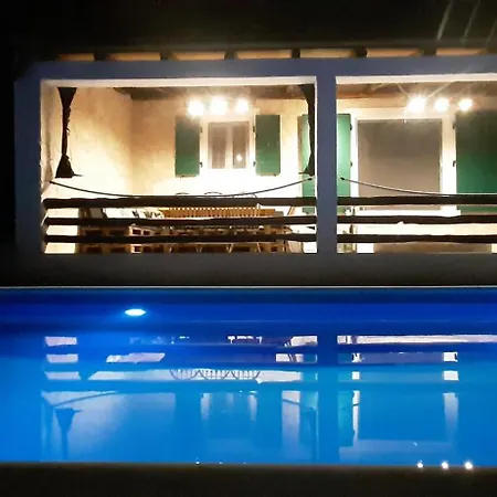 Maxim With Private Pool And Sea View Near Zadar Rovanjska
