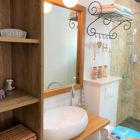 Maxim With Private Pool And Sea View Near Zadar Vila