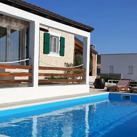 Vila Maxim With Private Pool And Sea View Near Zadar Rovanjska