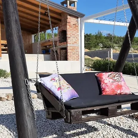 Maxim With Private Pool And Sea View Near Zadar
