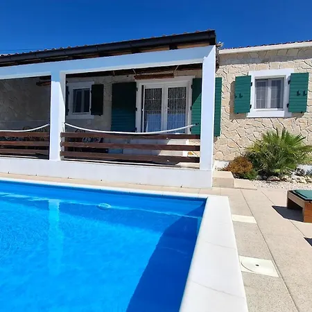 Villa Maxim With Private Pool And Sea View Near Zadar