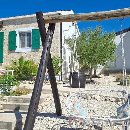 Maxim With Private Pool And Sea View Near Zadar Villa