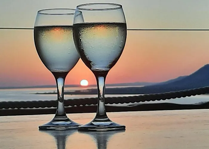 Maxim With Private Pool * Рованьска